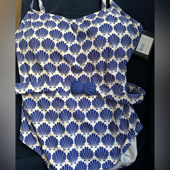 kate spade new york Belted Shell Print One Piece Swimsuit NWT XL - Picture 3 of 5